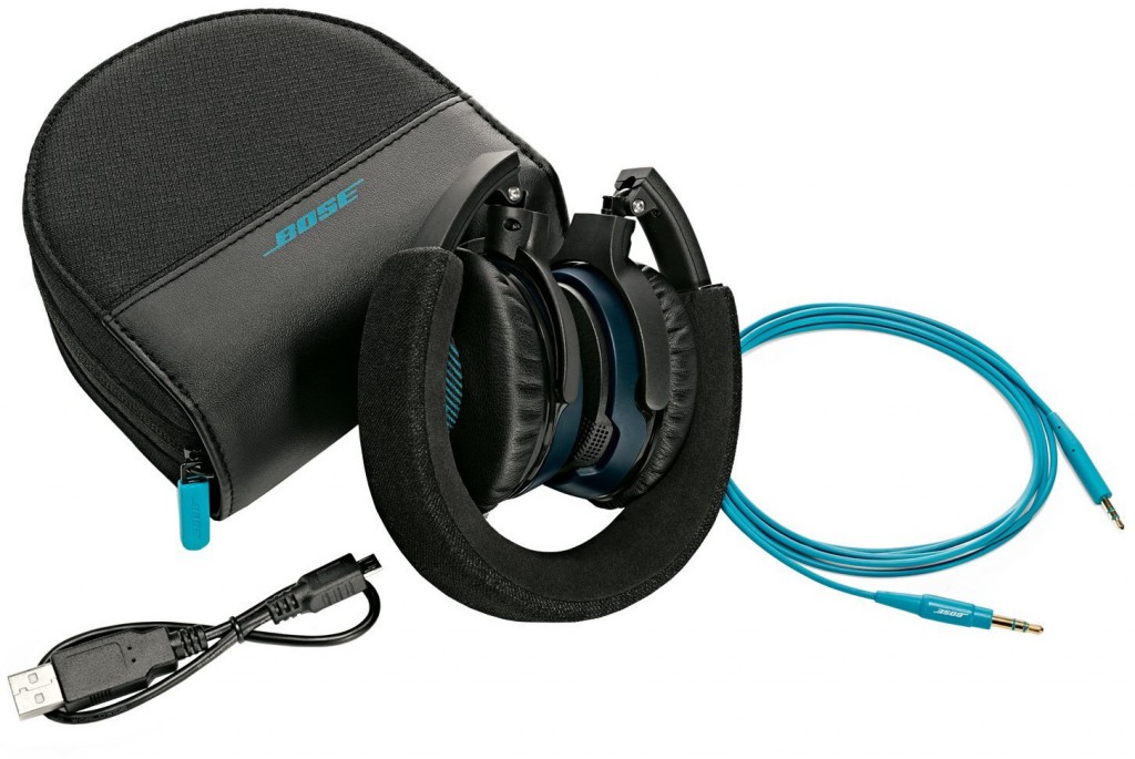 Bose Soundlink On-ear Headphones package