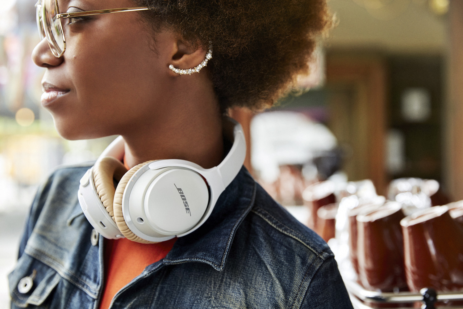 Bose Ear Headphones Review. Does Soundlink AE2 Live Up To The Hype? - TECH REVIEWS