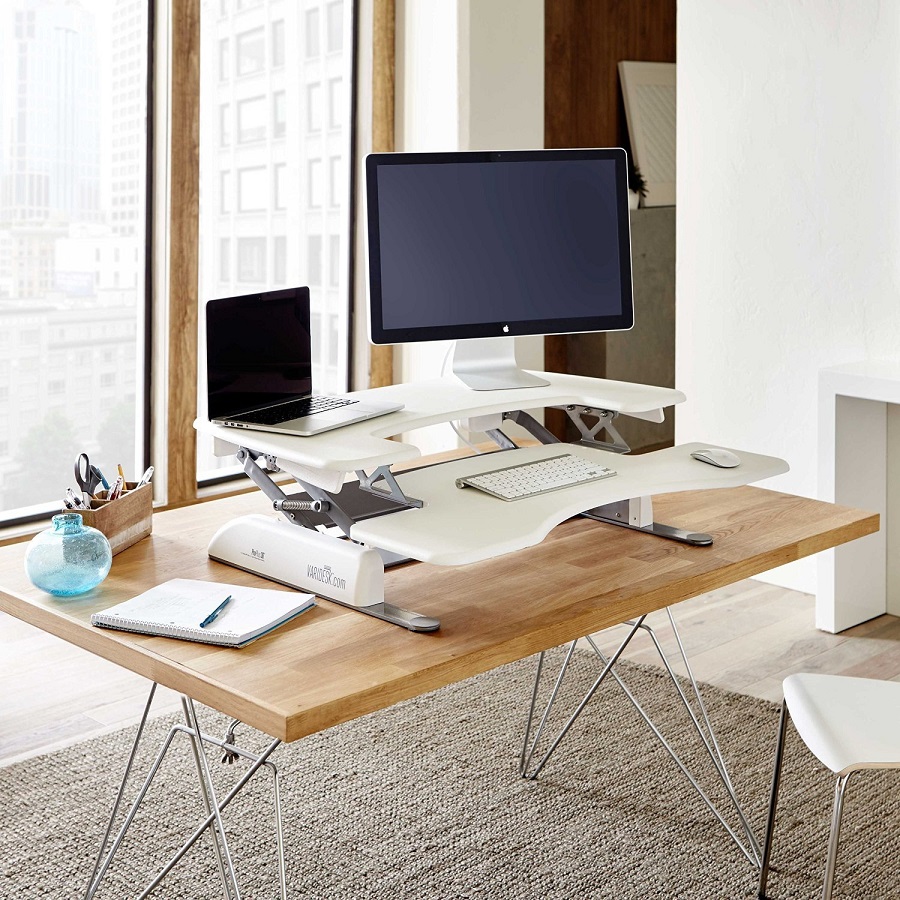 VARIDESK_Height_Adjustable_Standing_desk_walnut_white