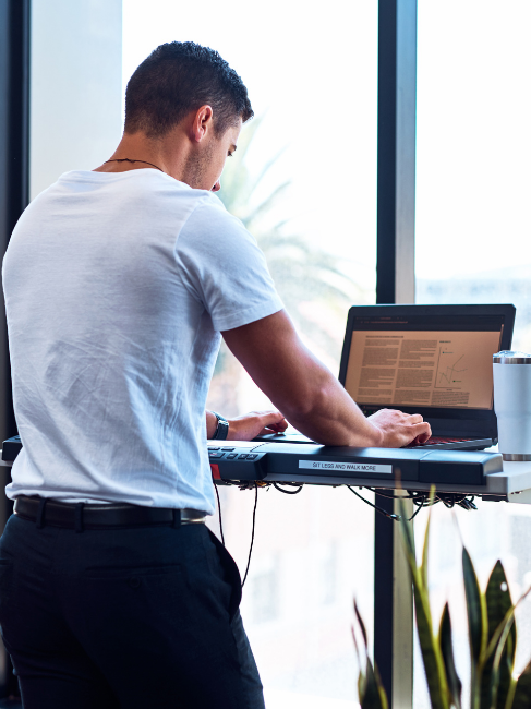 standing-desk-health-benefits