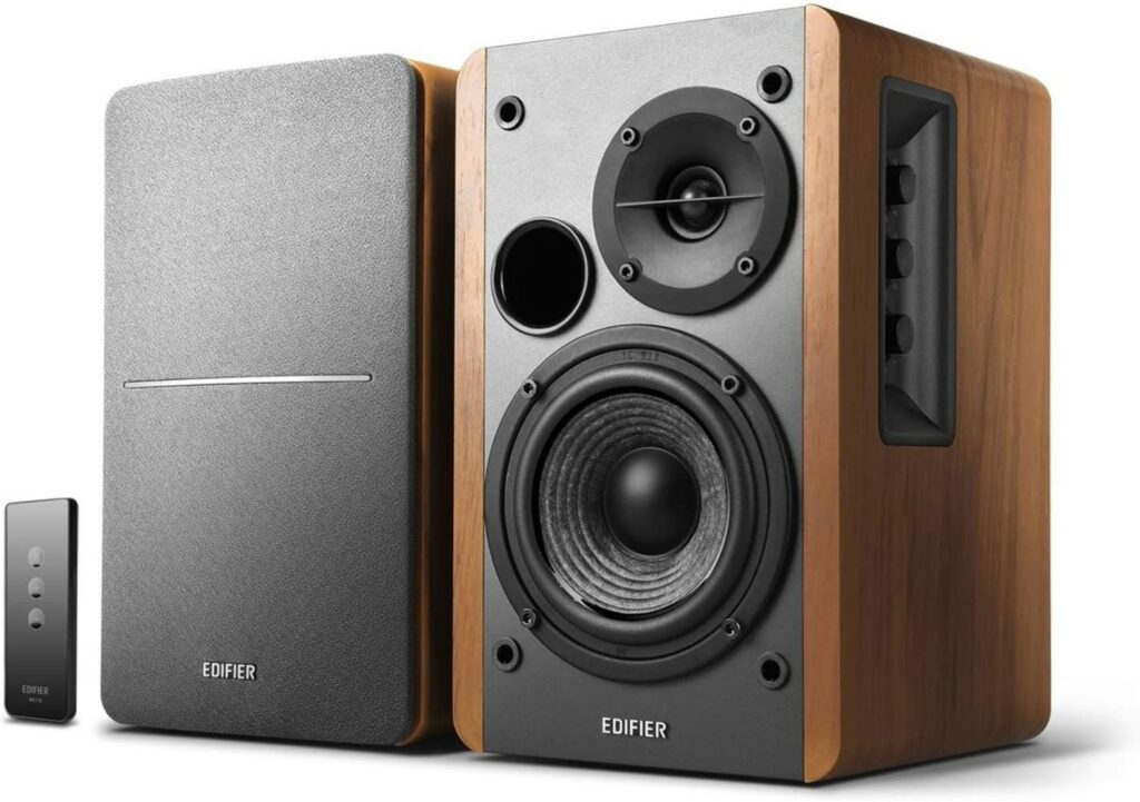 active-bookshelf-speakers