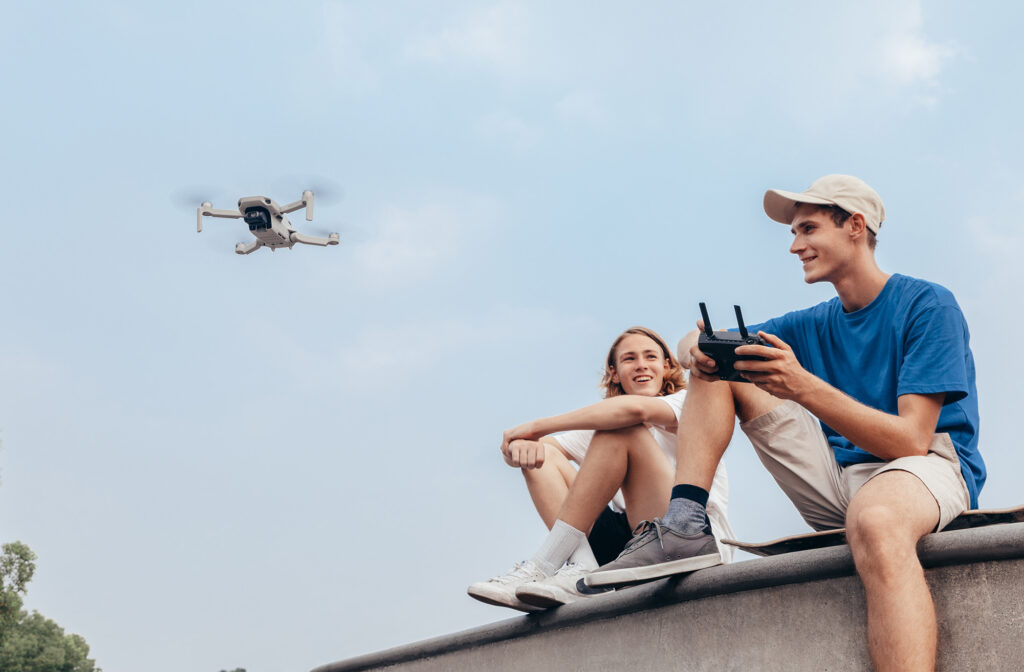 remember-where-to-fly-your-camera-drones-safely-2