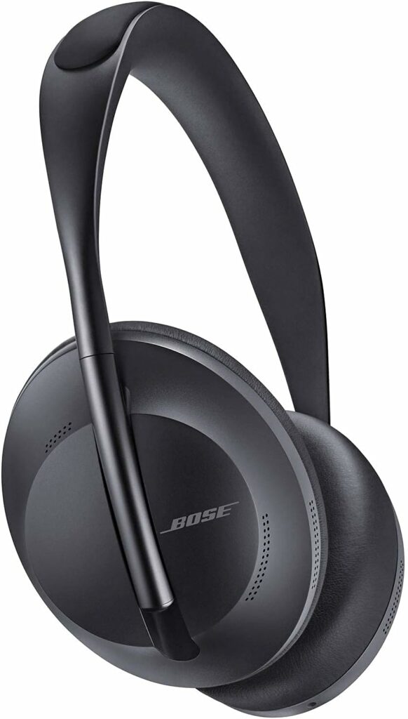 Bose-Noise-Cancelling-Headphones-700-Review