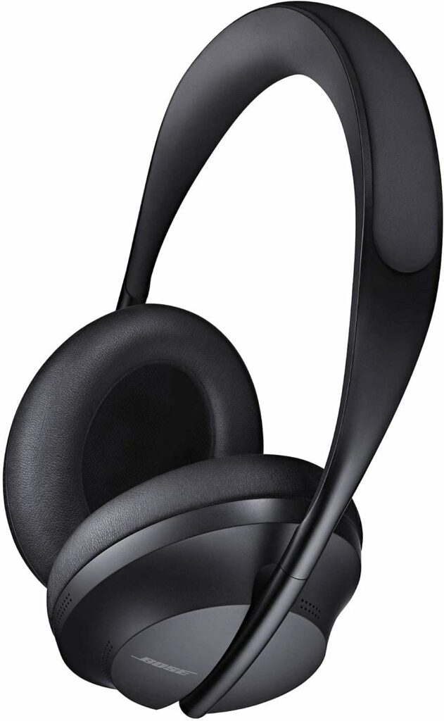 Bose-Noise-Cancelling-Headphones-700-Review