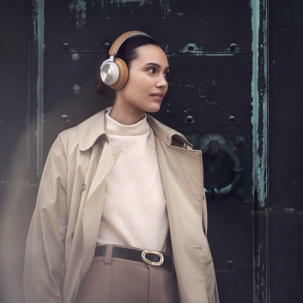Bang-&-Olufsen-Beoplay-HX–Comfortable-Wireless-ANC-Over-Ear-Headphones