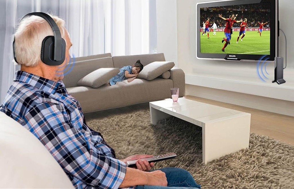 Best-Headphones-for-Watching-TV