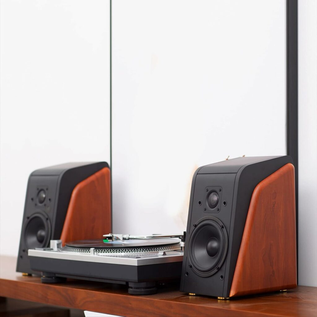 Best-bluetooth-bookshelf-speakers