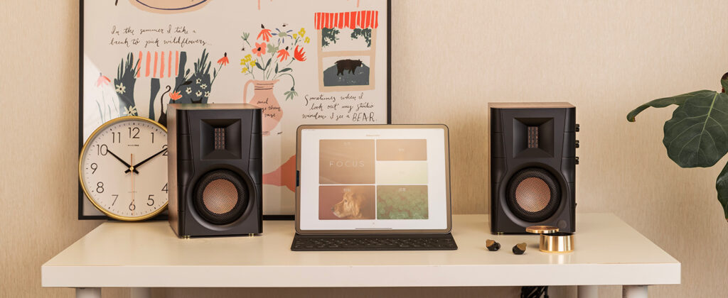 Best-bluetooth-bookshelf-speakers